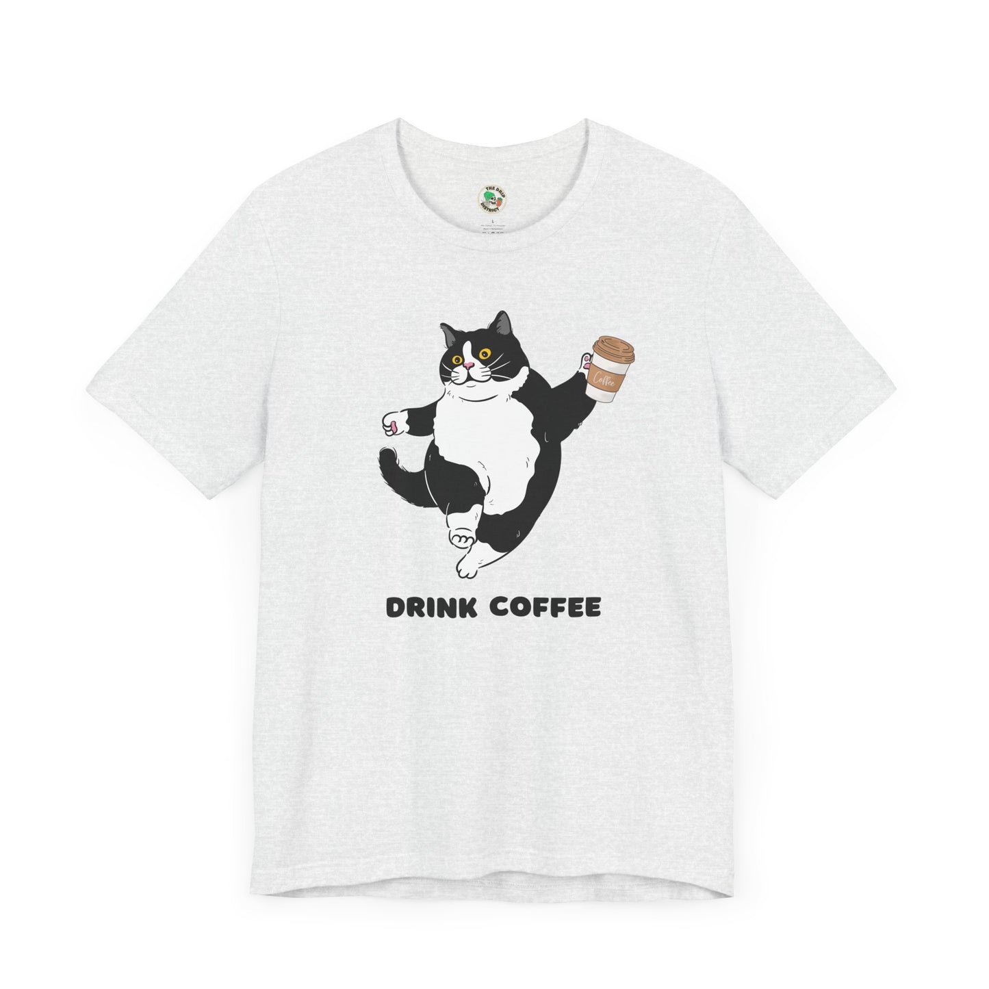 Camiseta con gato bailando bebiendo café